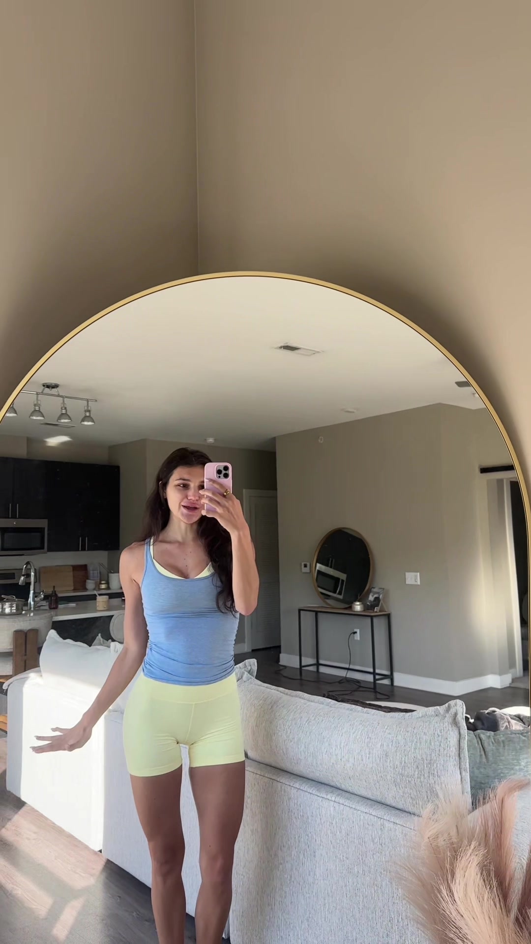 @bella szurlej