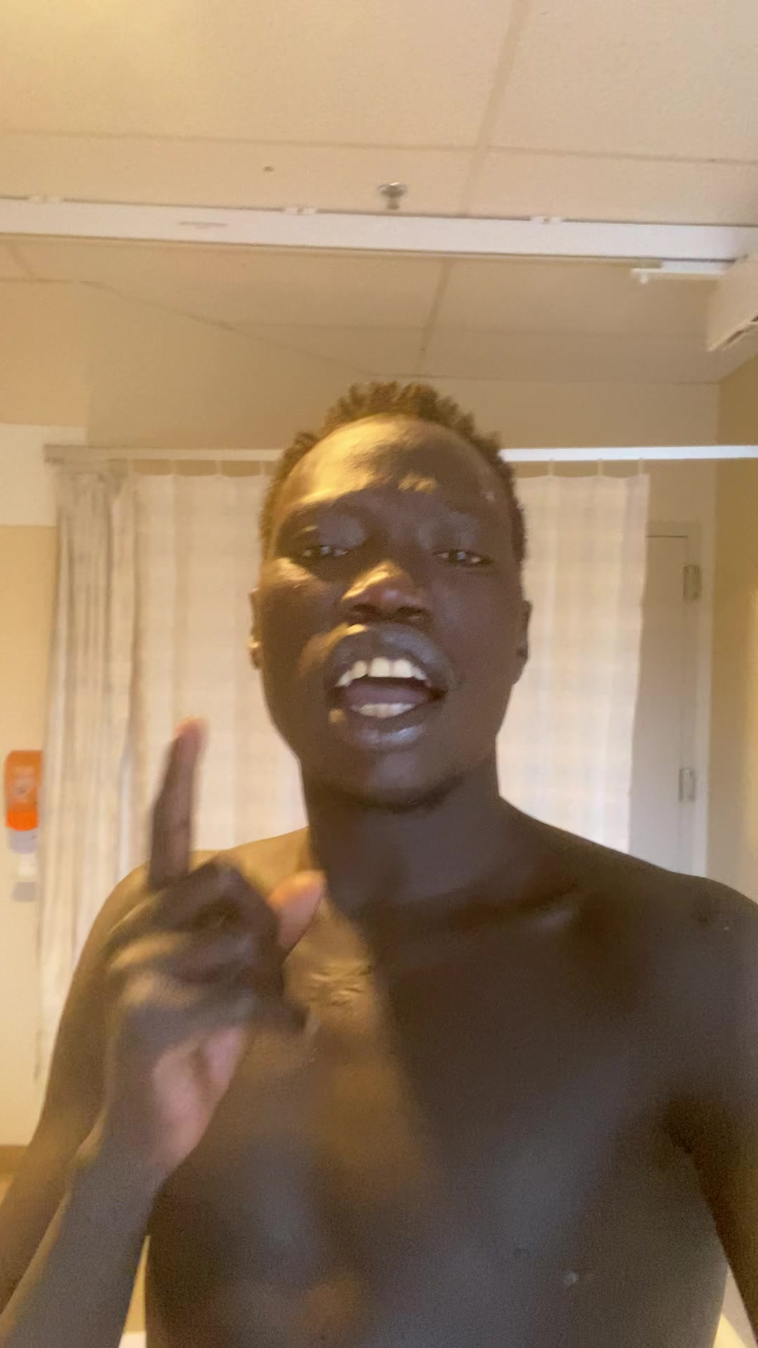 @Dani B 🇨🇦🇸🇸🇪🇹🇰🇪🍁✌️