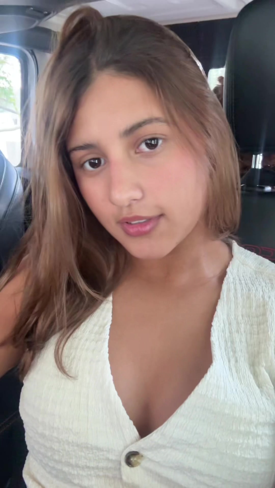 @Lu