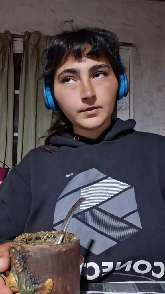 @lacreepypasteradearg