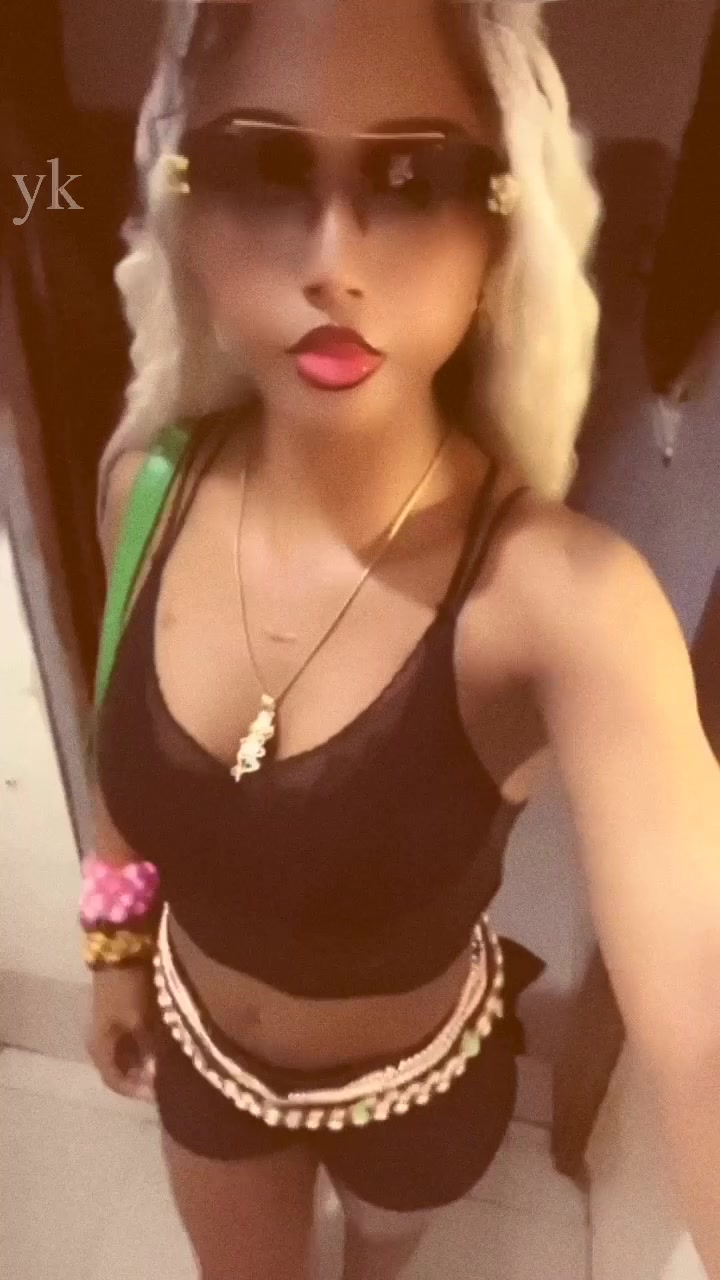 @Candy_bella 🍭