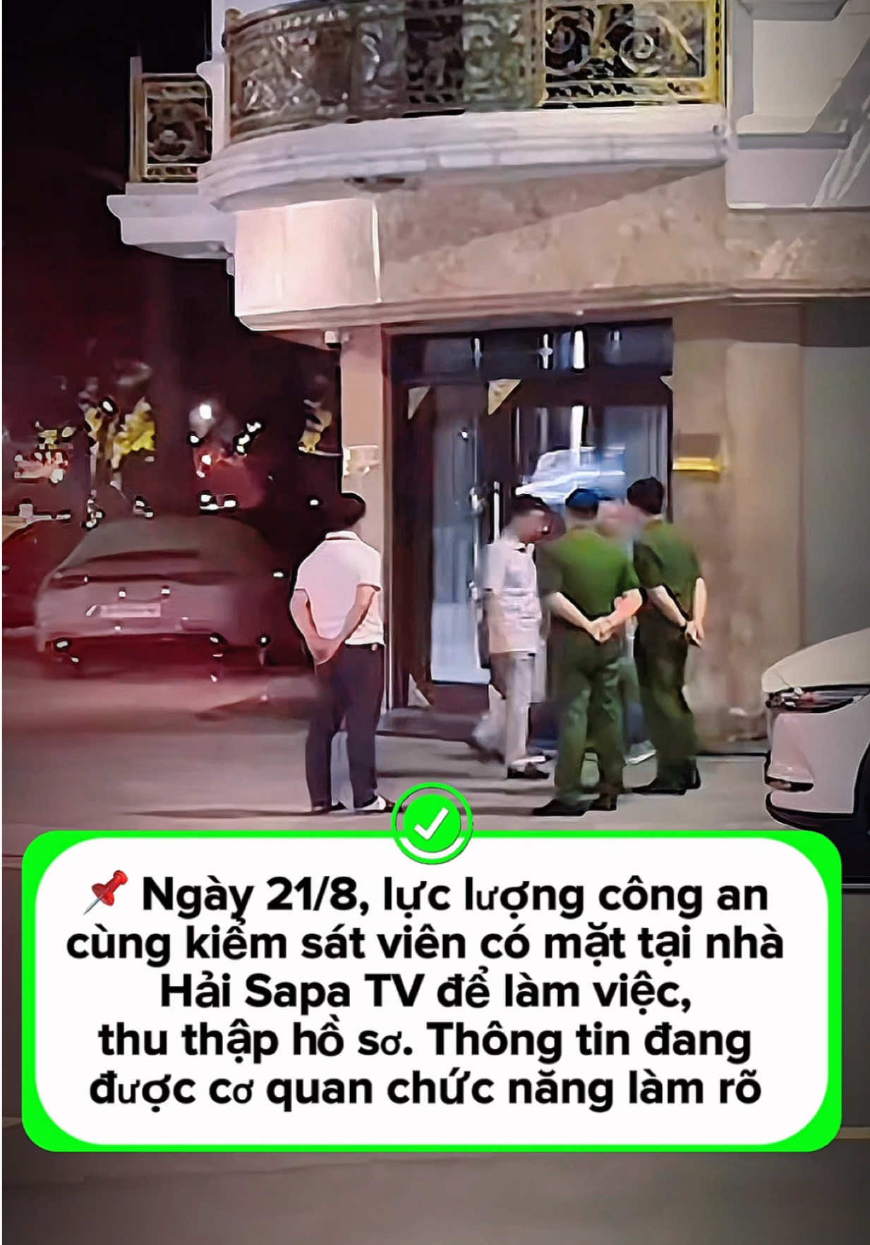 @Moschino Love(Một góc Hà Nội)