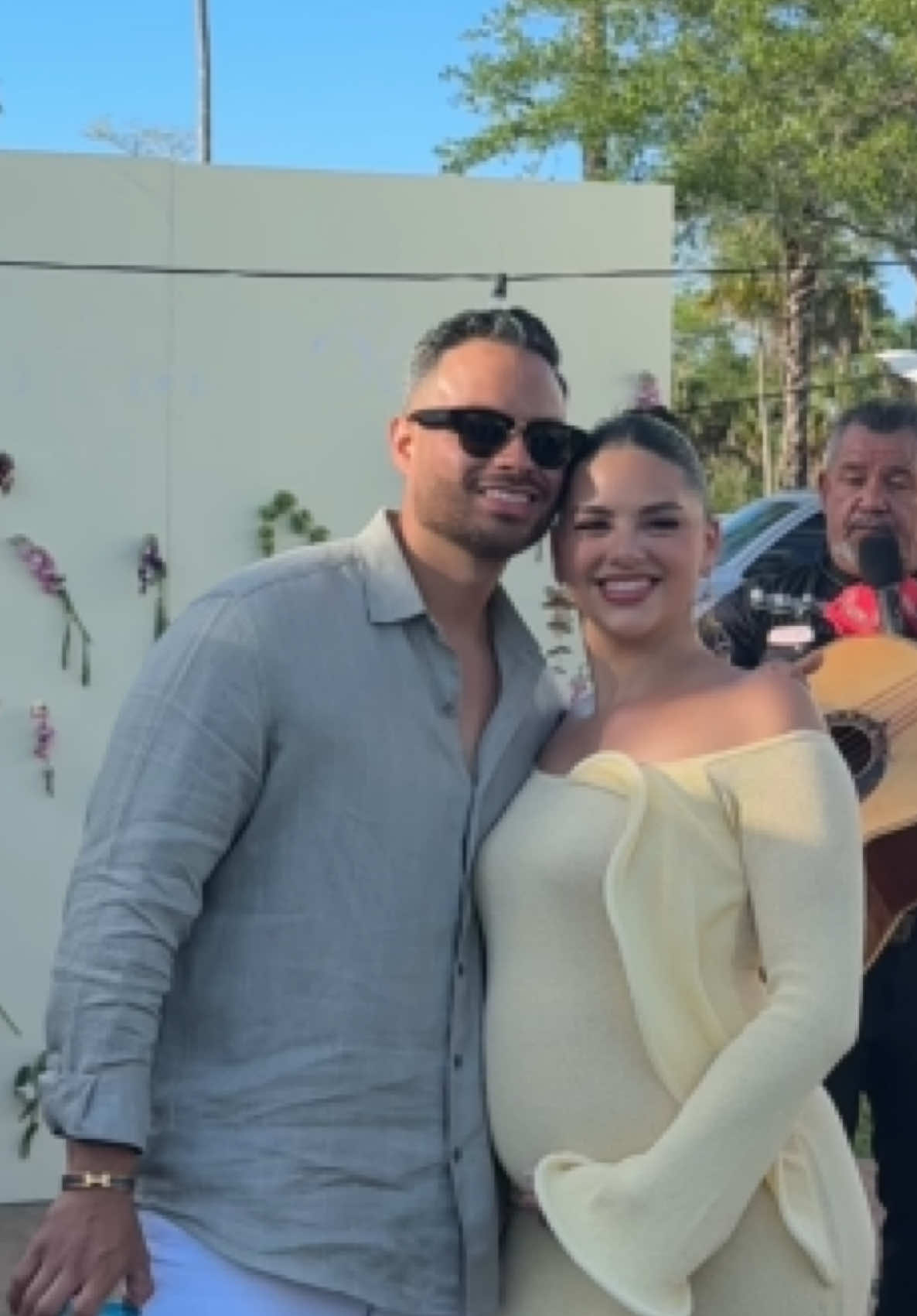 @itsclaudiaaguilar