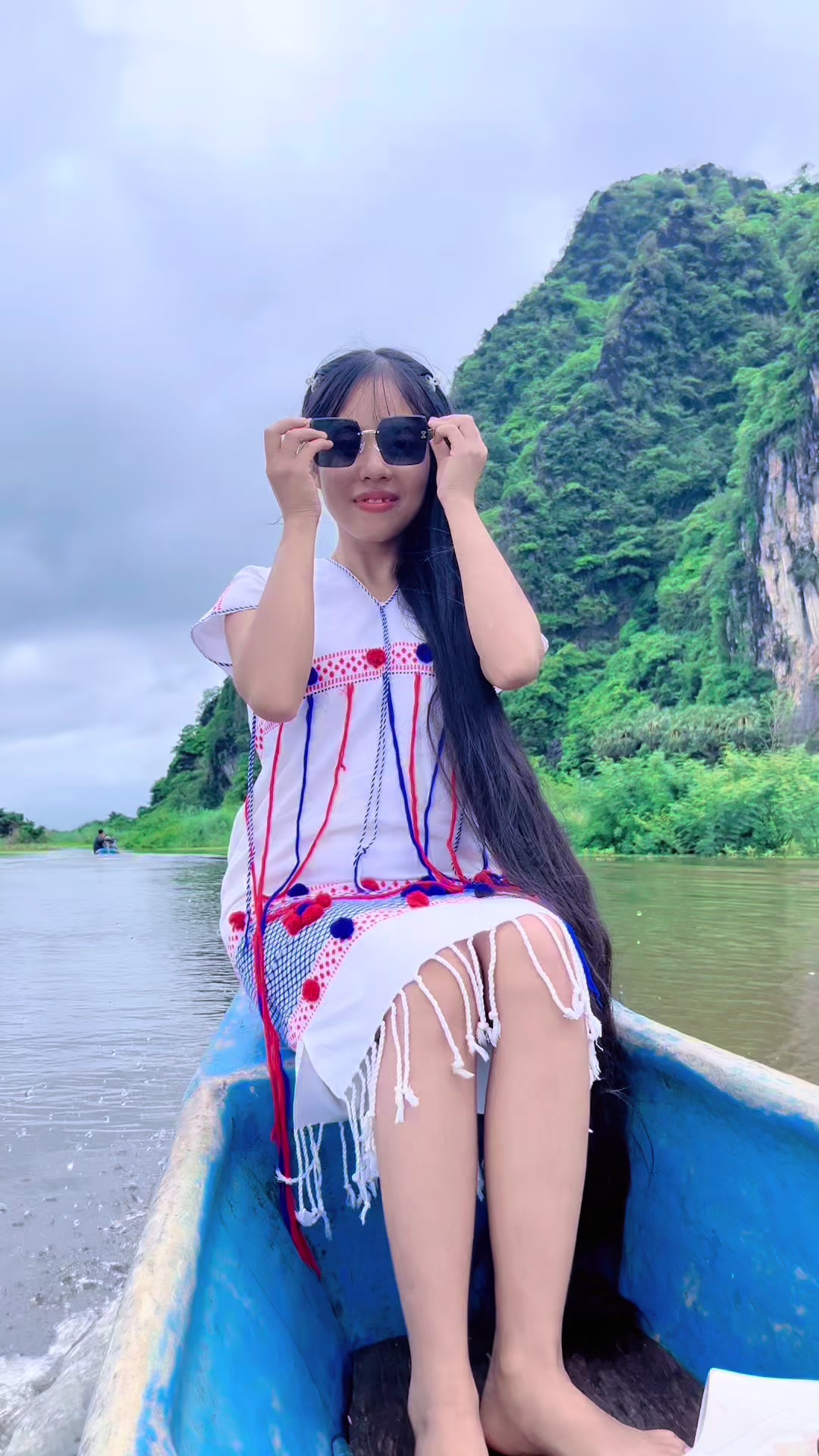 @ᬊ᭄𝐙𝐚𝐫 𝐍𝐲𝐢 𝐖𝐢𝐧