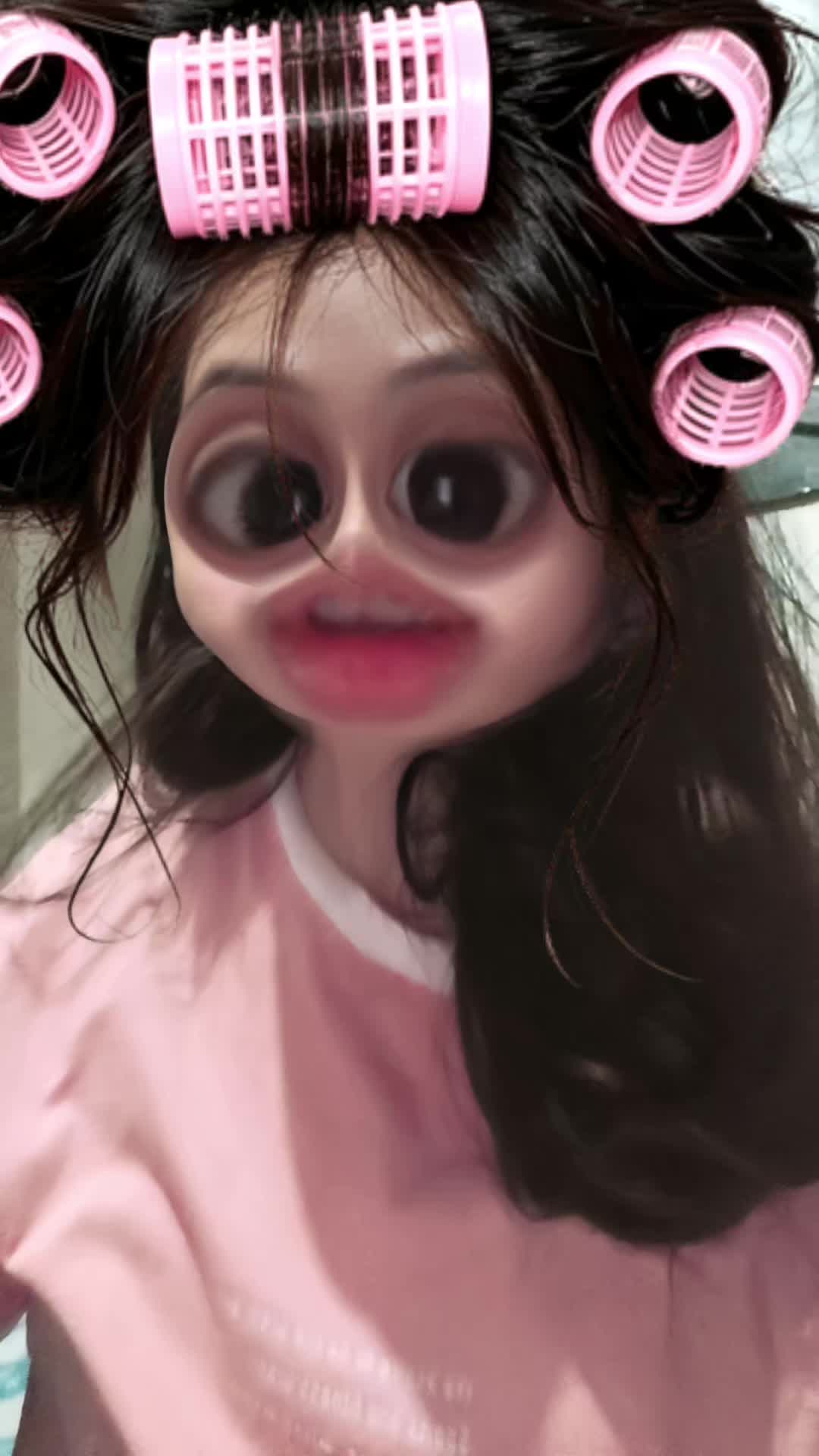 @direkmona17