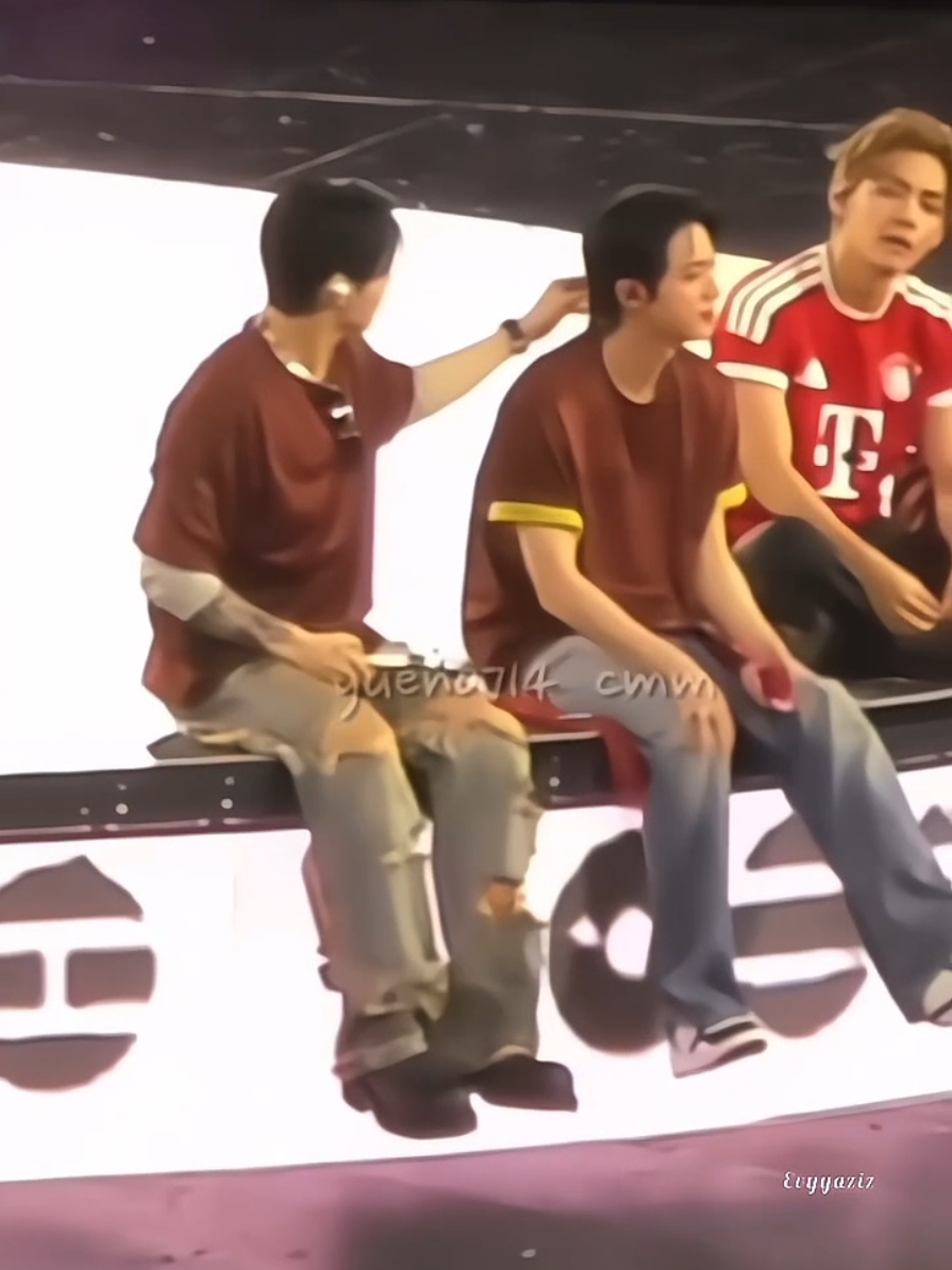 @๐ป๐๐ฏ๐ฒ๐ฒ๐๐ณ๐ข๐ณ