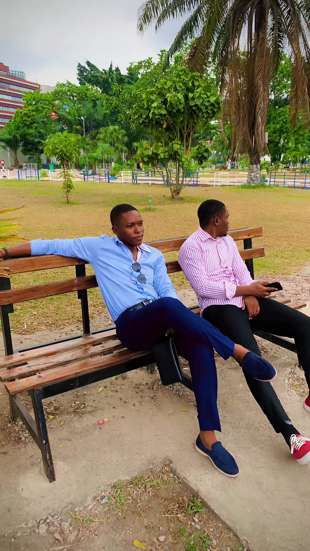 @Chérubin_jumeau_🇨🇩🐆🇨🇩