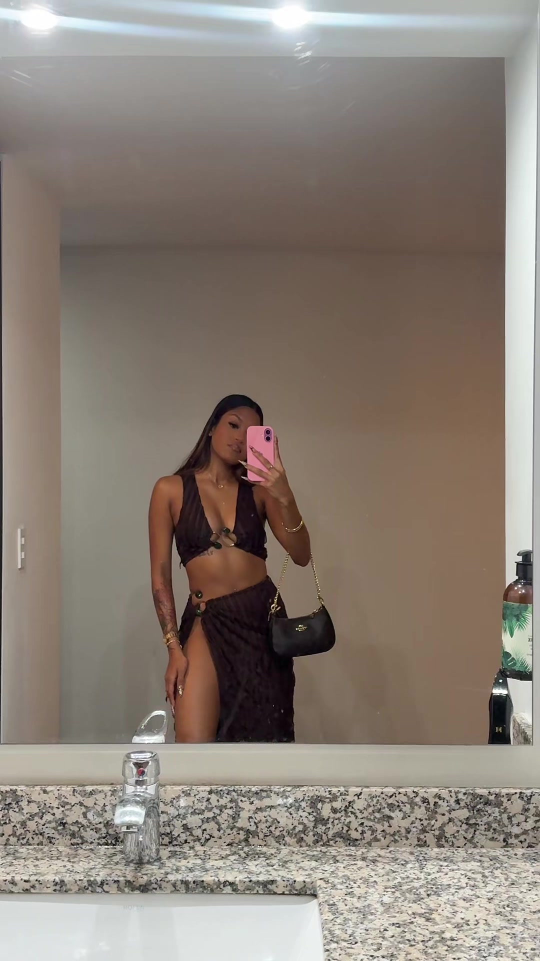 @evanjalie nelson