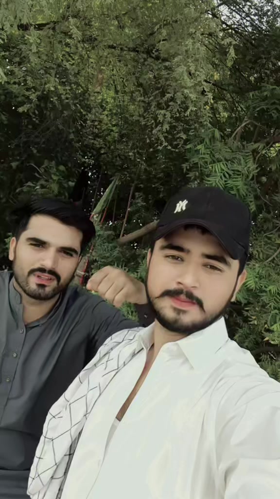 @_Ali_Raz_Jatoi_