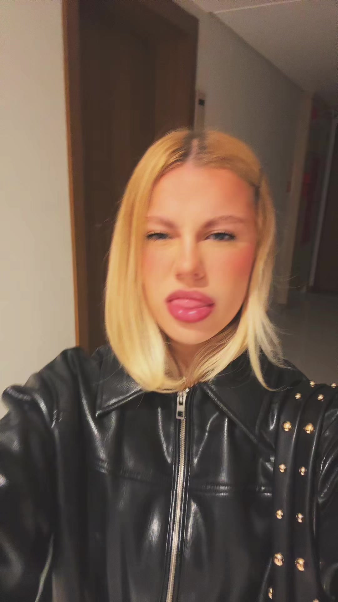 @Isa Bueno
