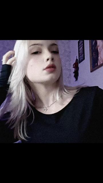 @♥️✨Nellie Myr✨♥️