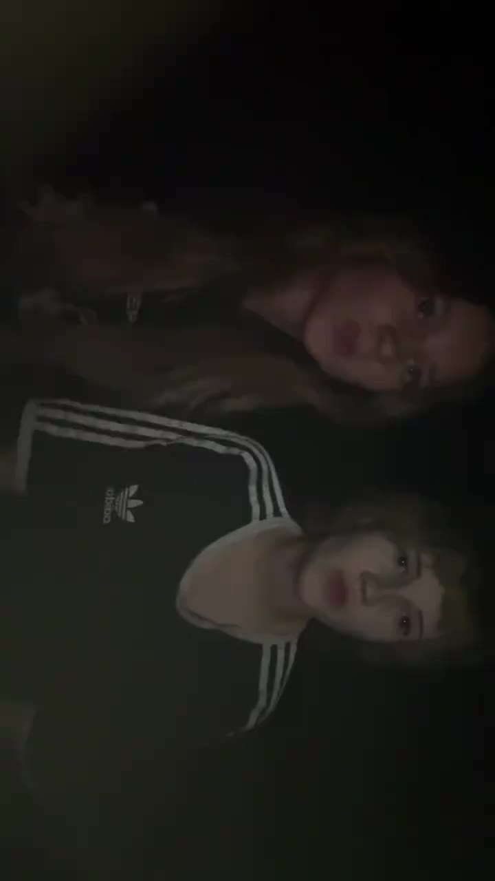 @максимка читер