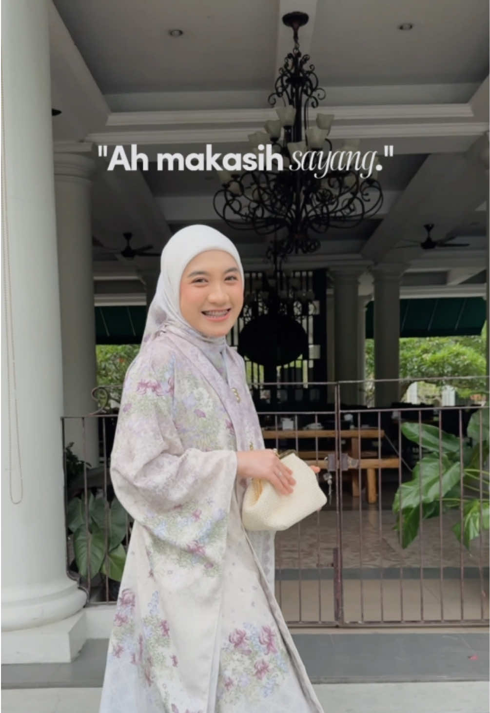 @Putri ✿