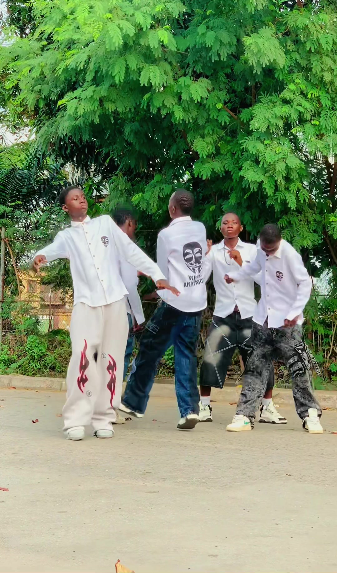 @IJAW BOYZ