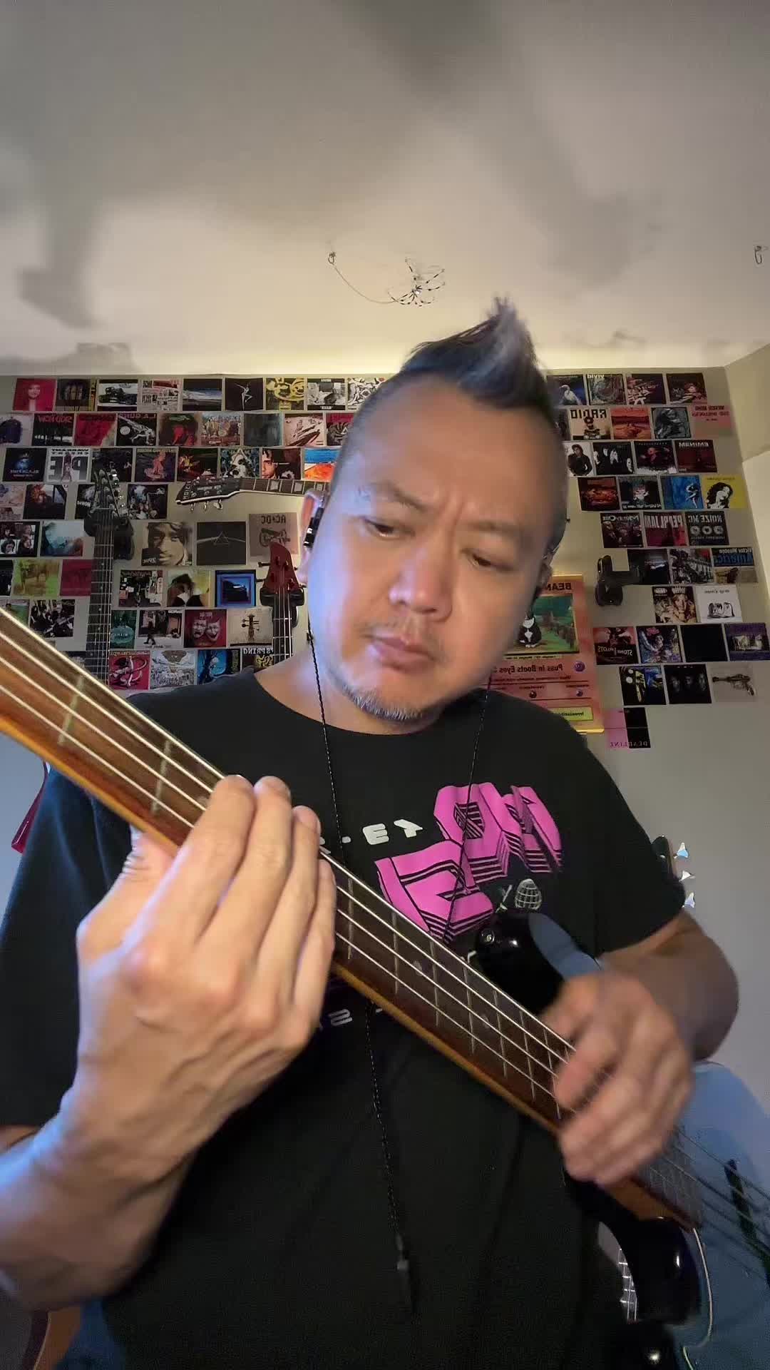 @BassmanMarvin