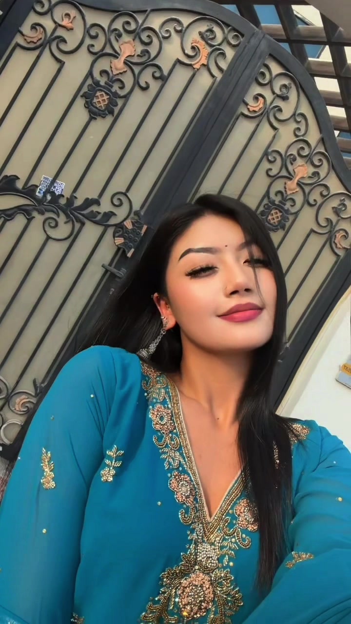 @S A N D H Y A🕉️🧿