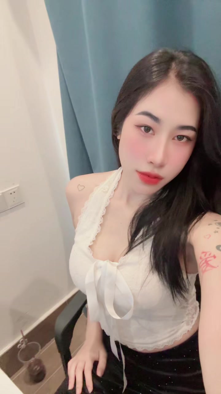 @莉莎