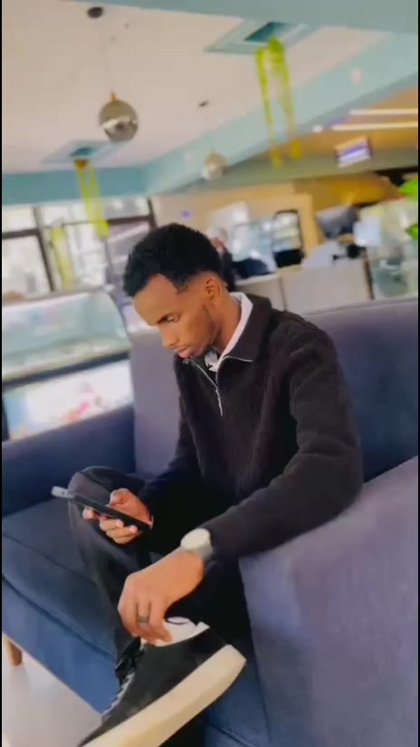 @Abdikhani 17❤️&zwj;🩹❤️❤️&zwj;🔥🌹
