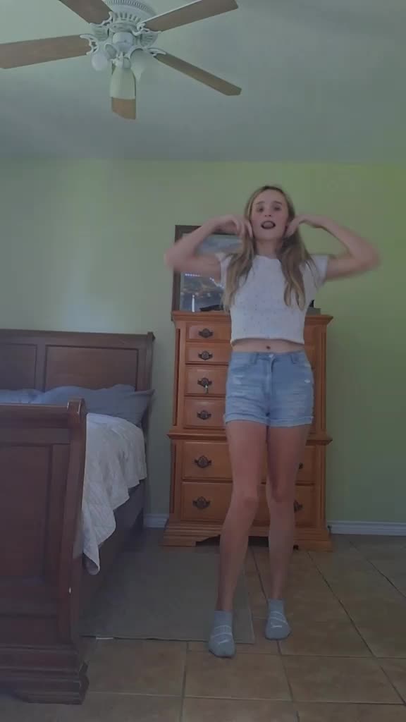 @BayleeKindt