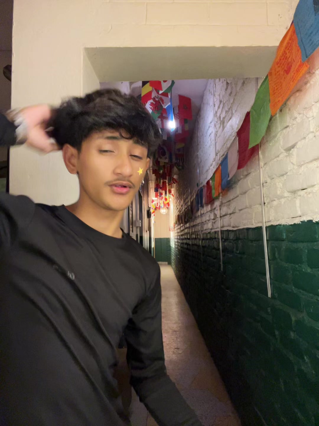 @🕷️