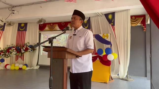 @Dr. Ahmad Kamal bin Ariffin