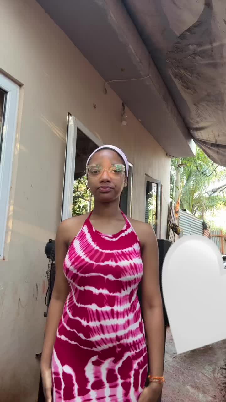 @Baddieᥫ᭡.
