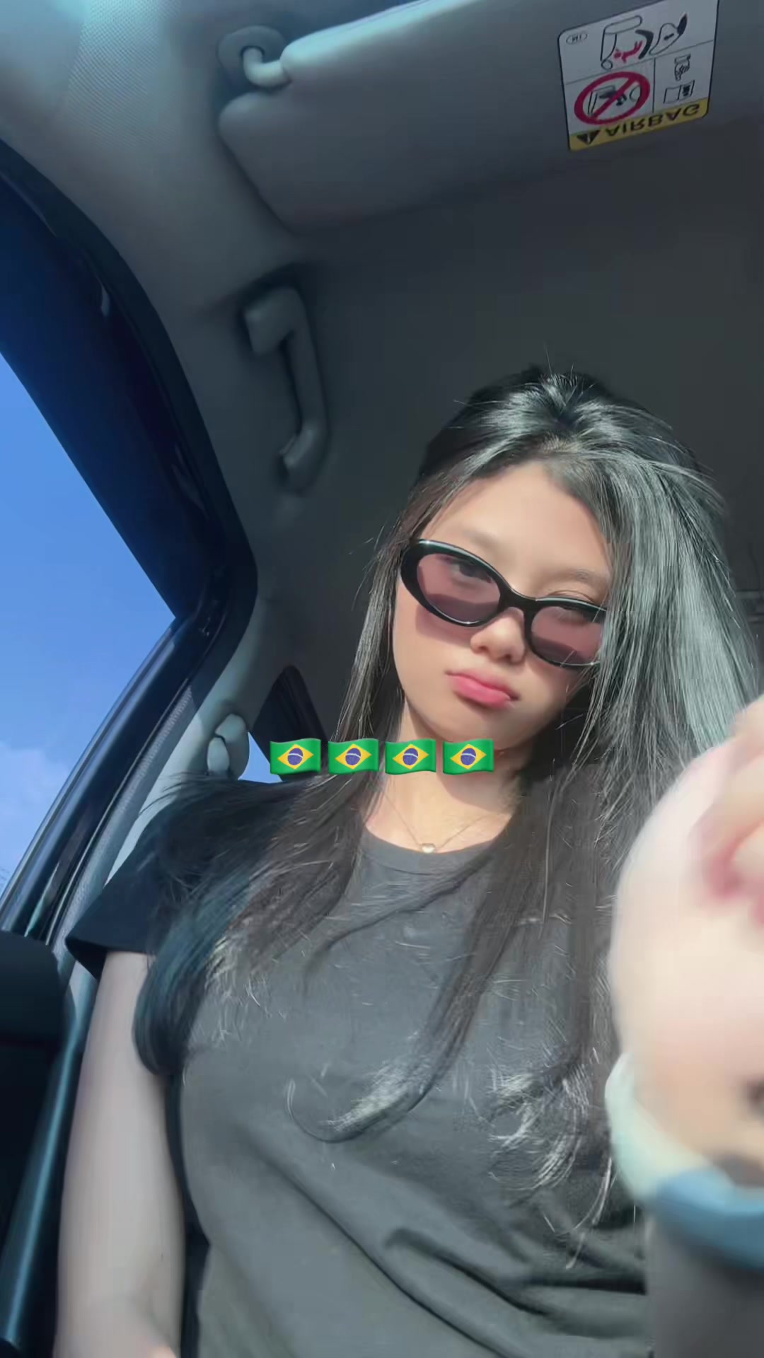 @Rachelmanroe