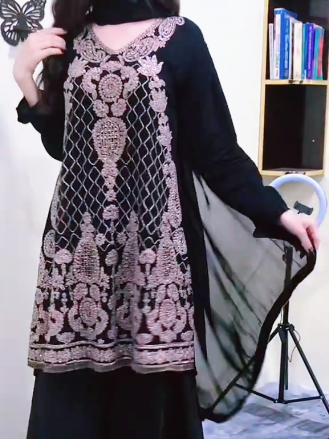 @ℳ𝓪𝓱𝓲..♡