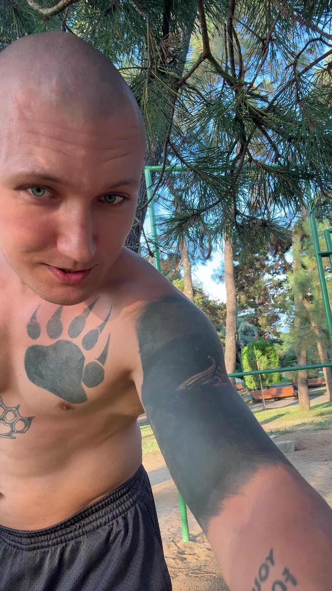 @xuliganov___