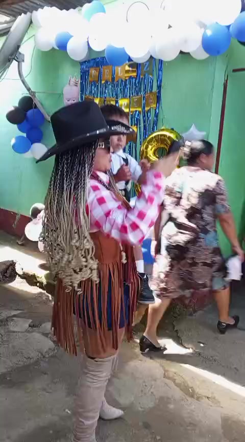 @linda la patrona de comapa