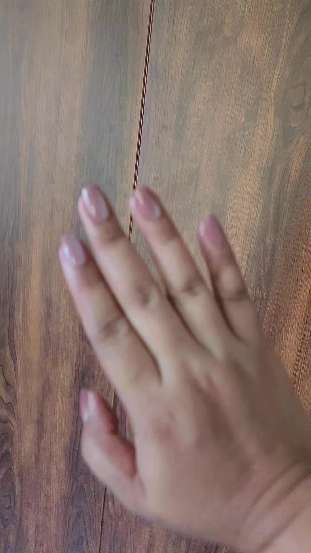 @Shasha_