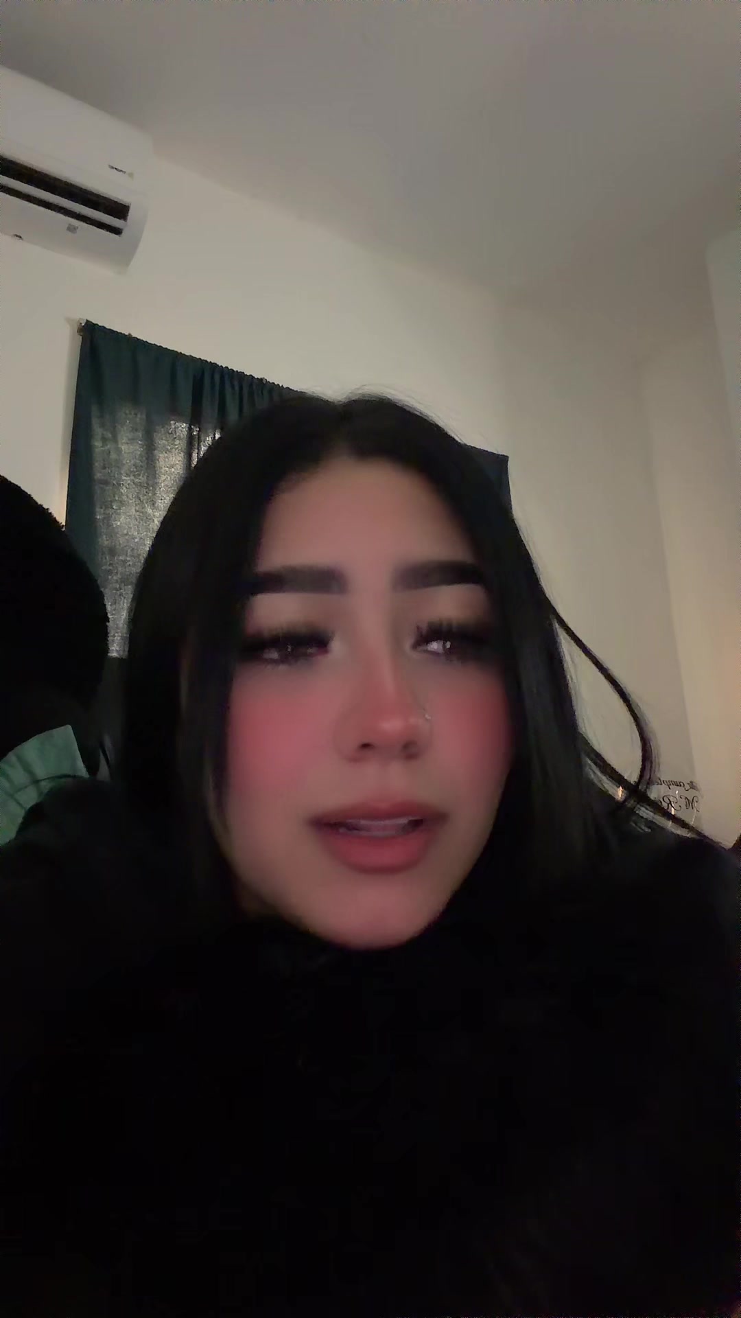 @𝐋𝐀𝐑𝐘🌙