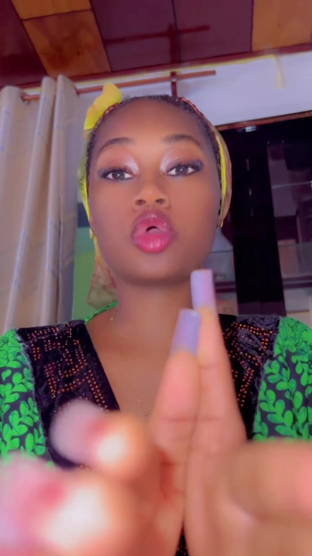 @Abi_la_camerounaise