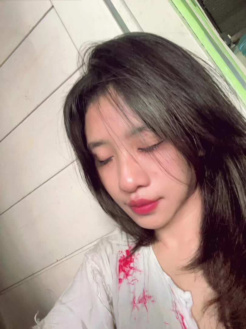 @Nona_Chyn2411