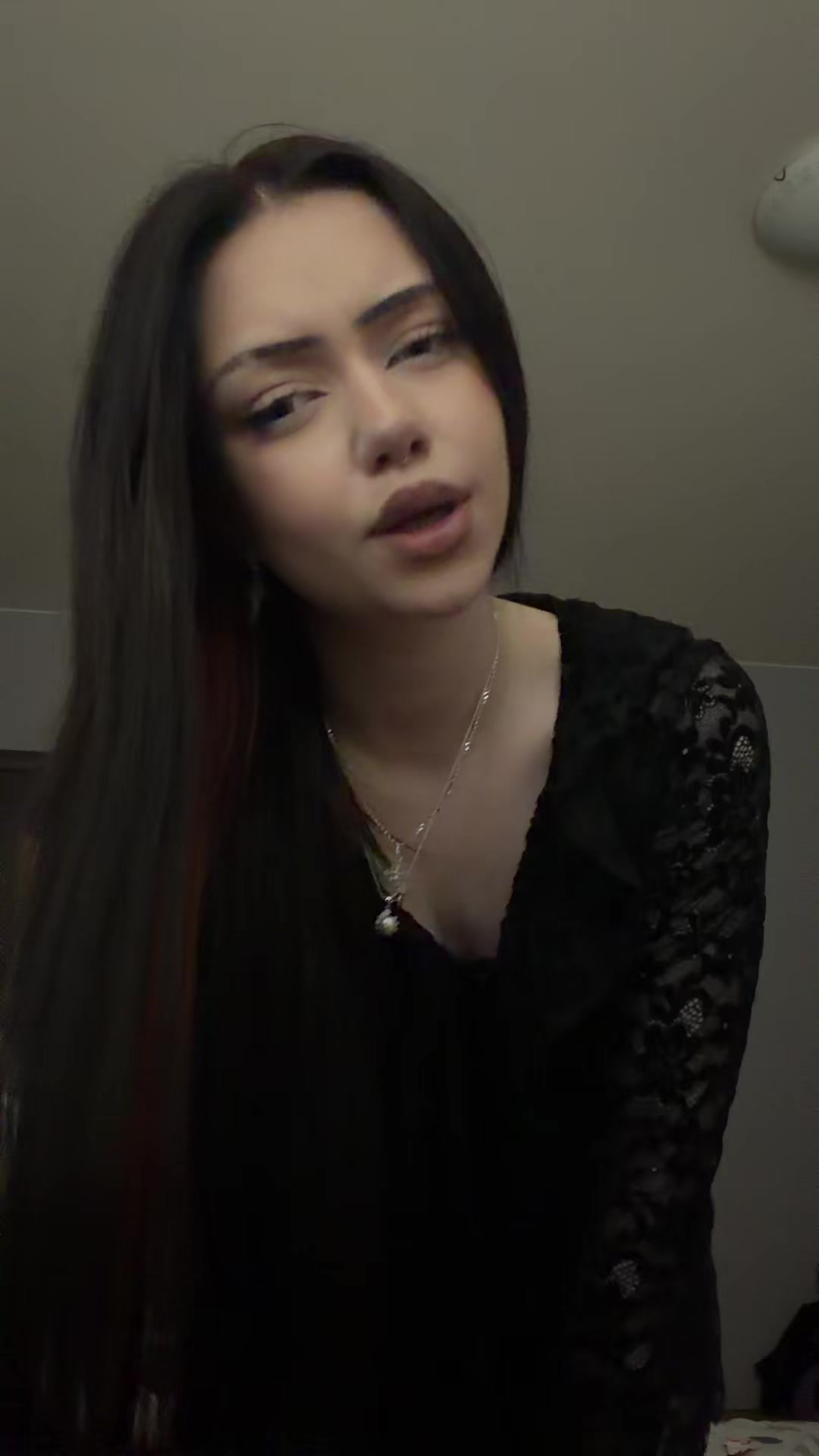 @yananavaaa