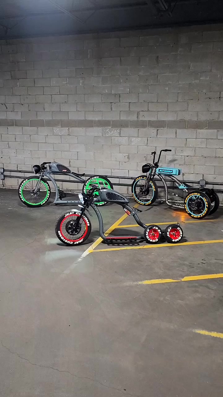 @Jrat Custom E-Bikes