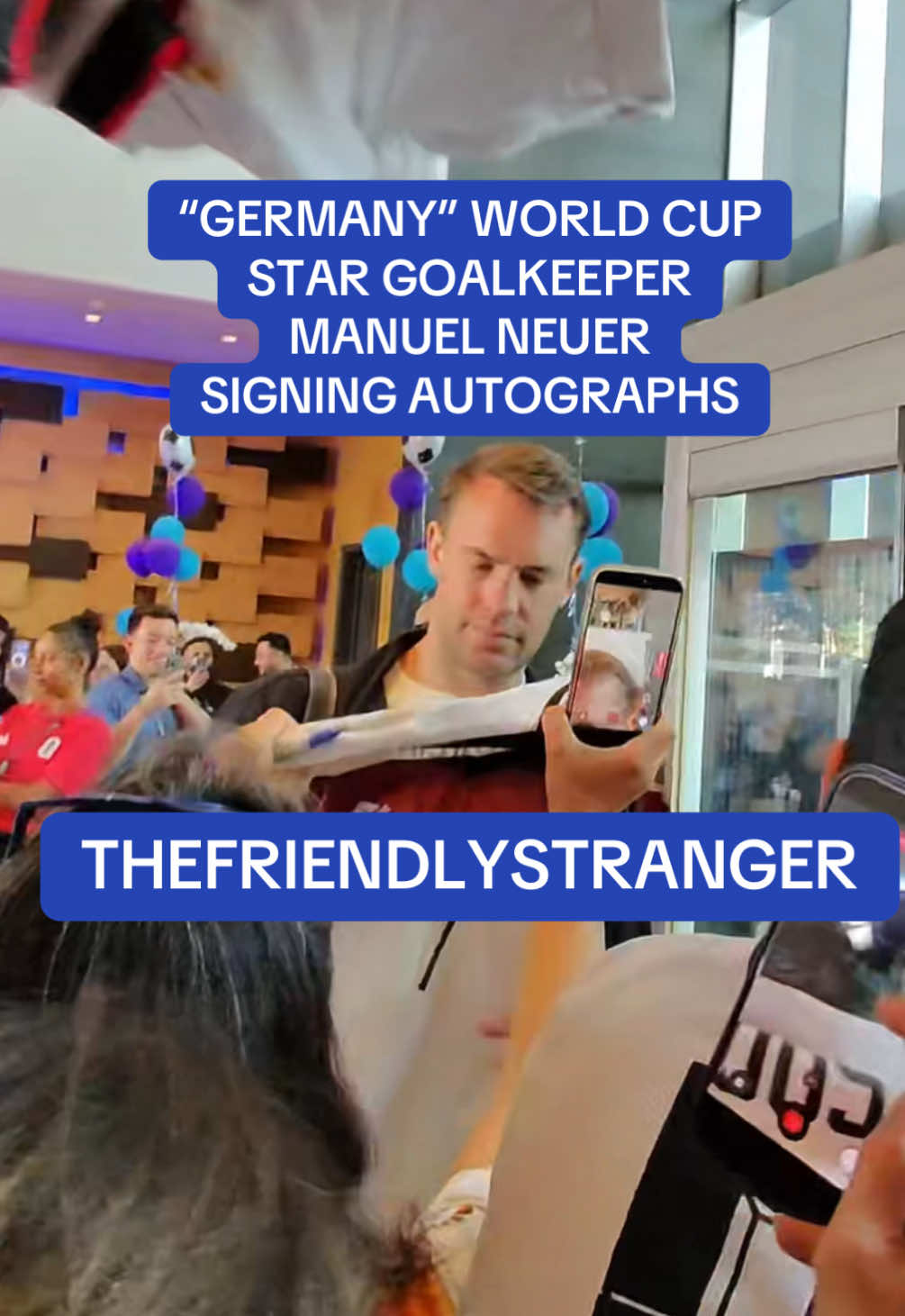 @Thefriendlystranger