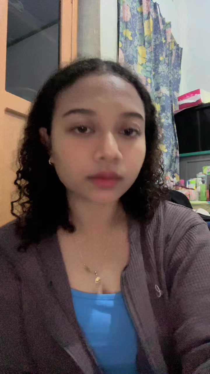 @Ellabnr