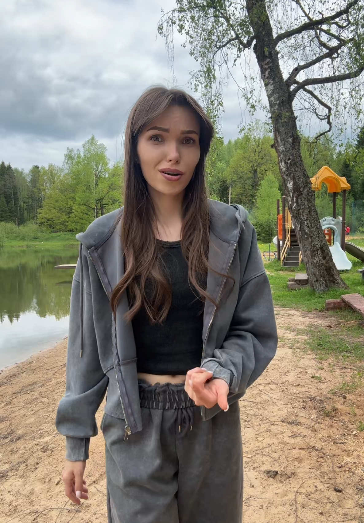 @Lara🦋