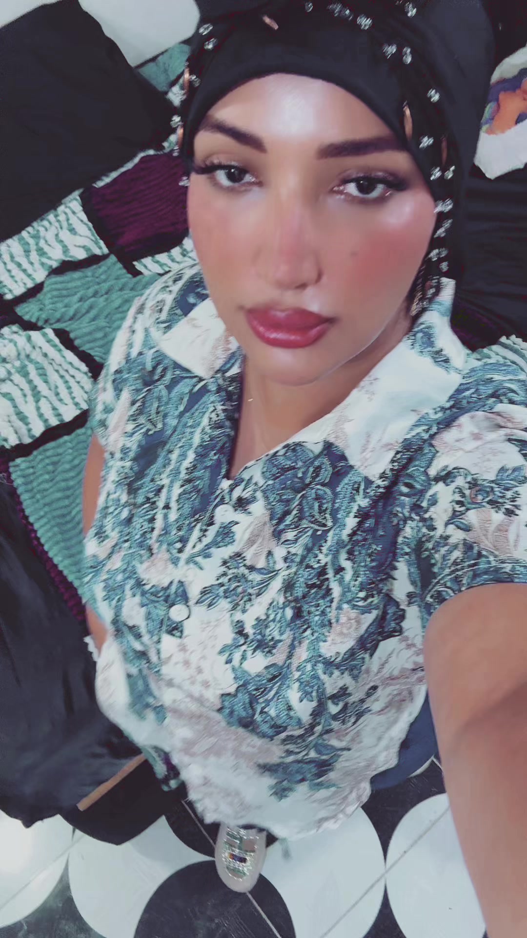 @Sara 🦋