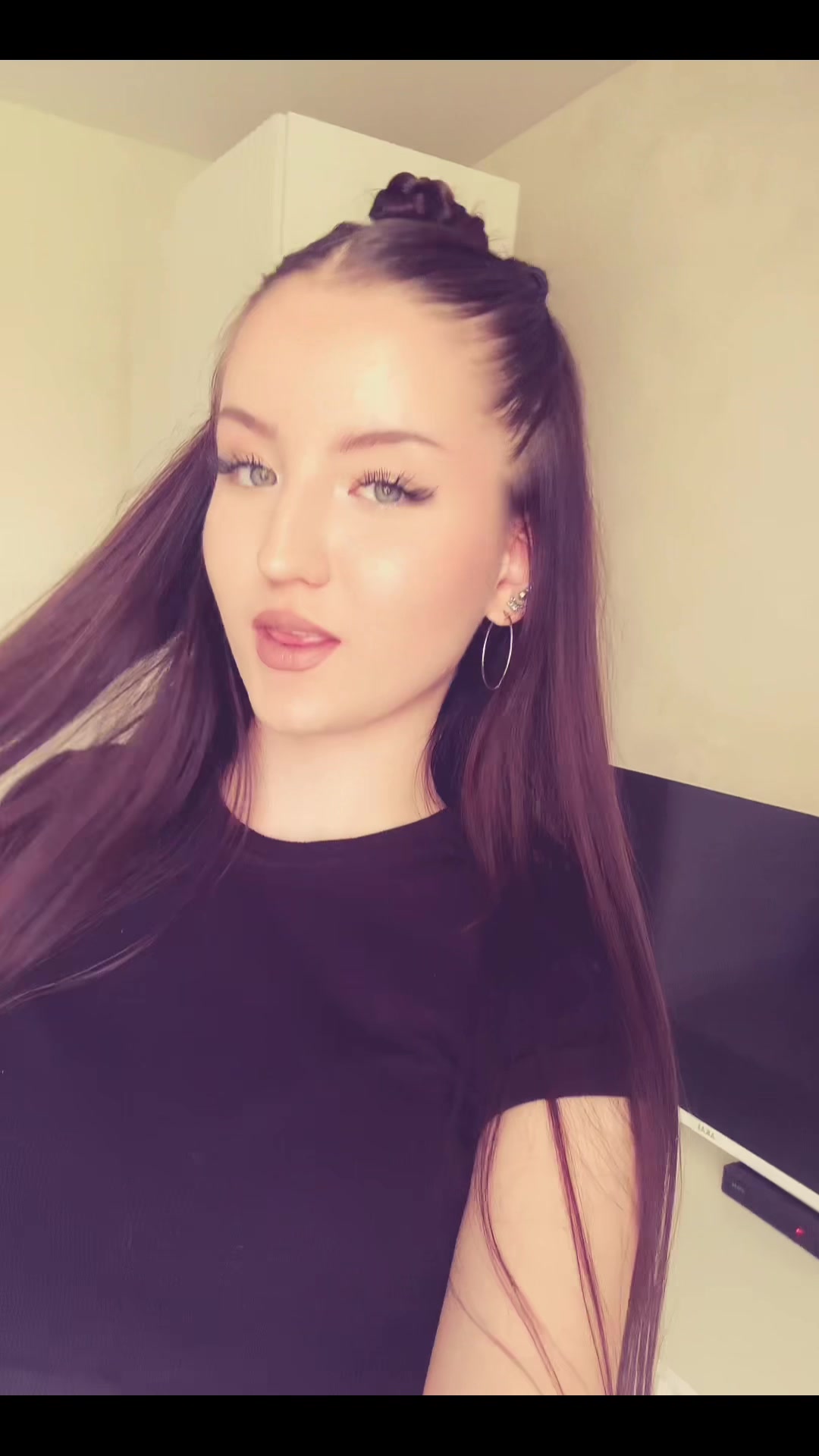 @алина