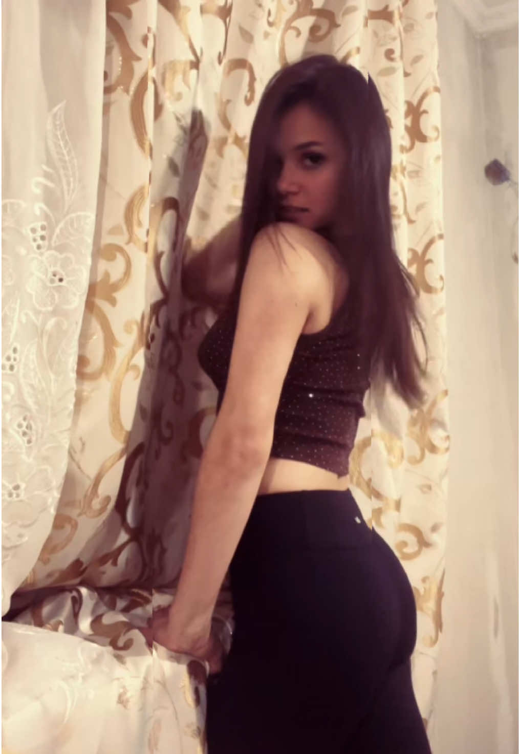 @_d_a_s_h_a_2_0_