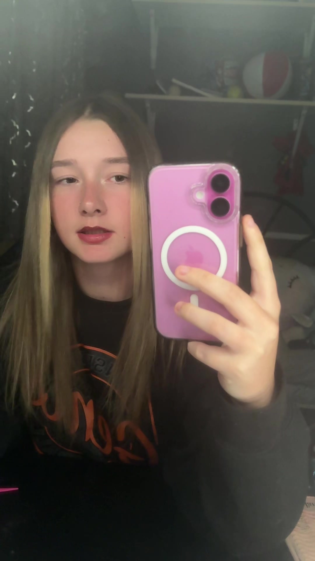 @⃟