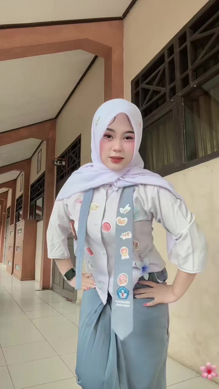@Cewek Cantik