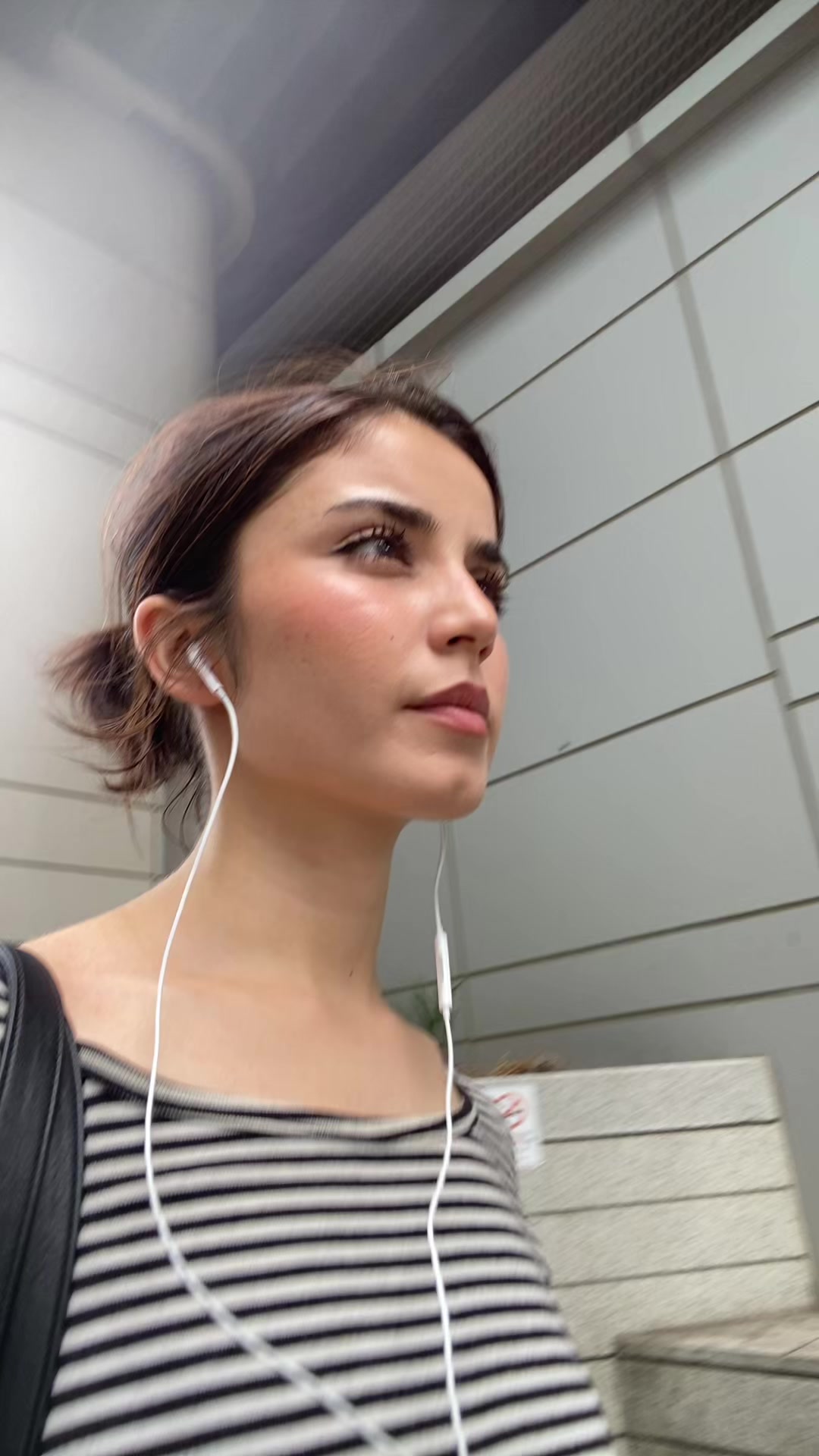 @mokhiya