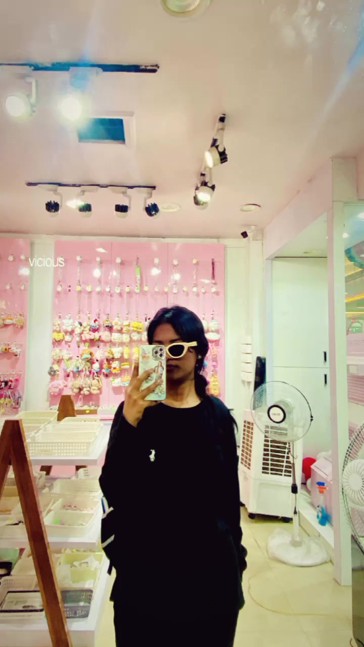 @ᥫ᭡. ⋆.