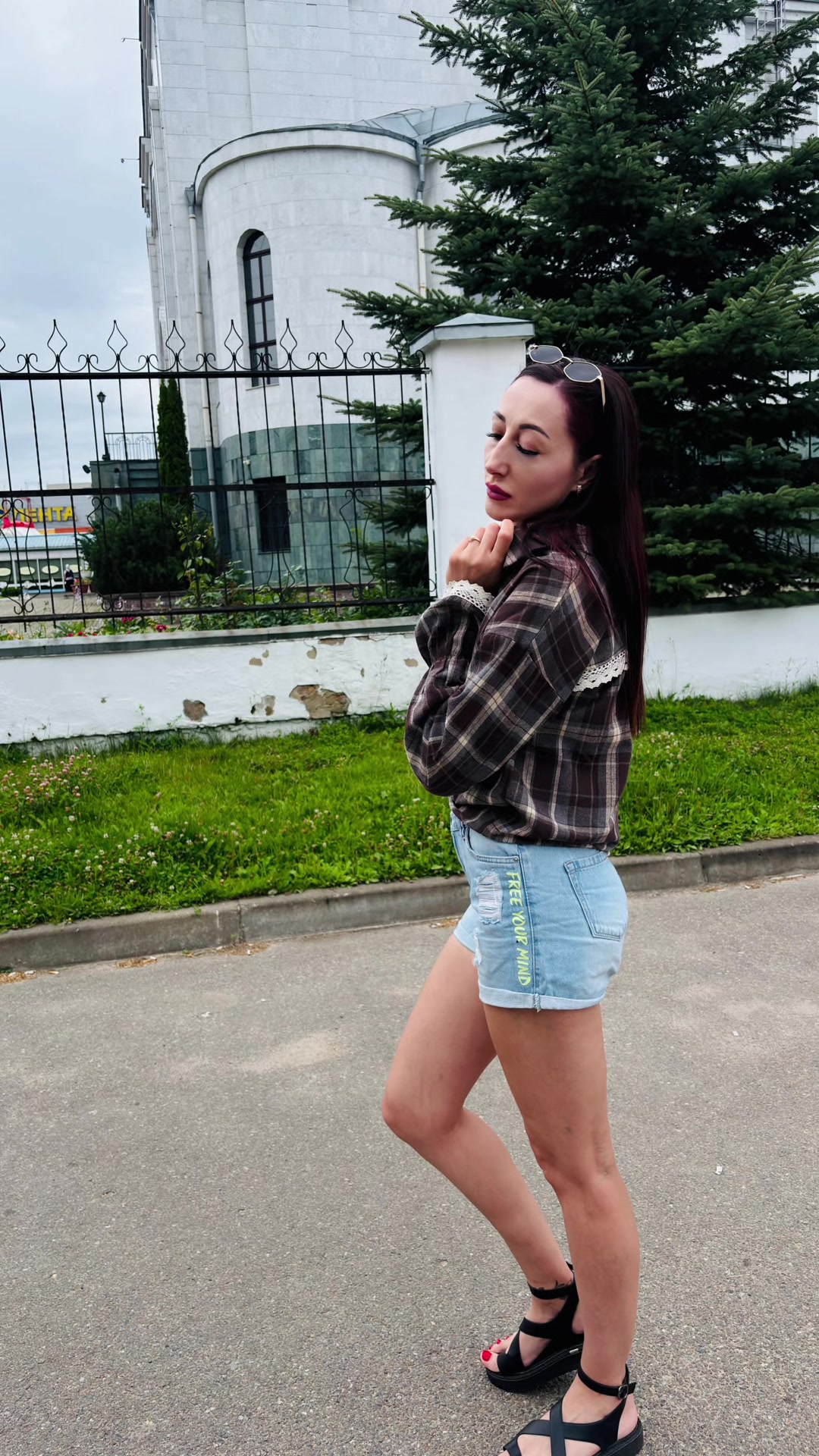 @Медяночка😋