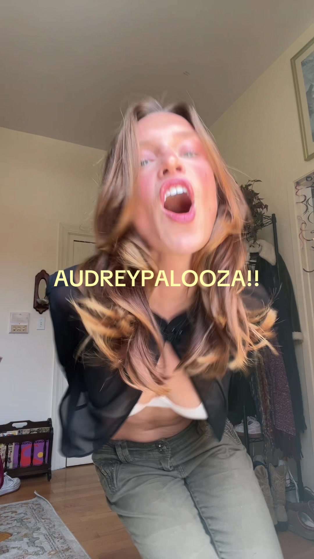 @laurenelizsmith