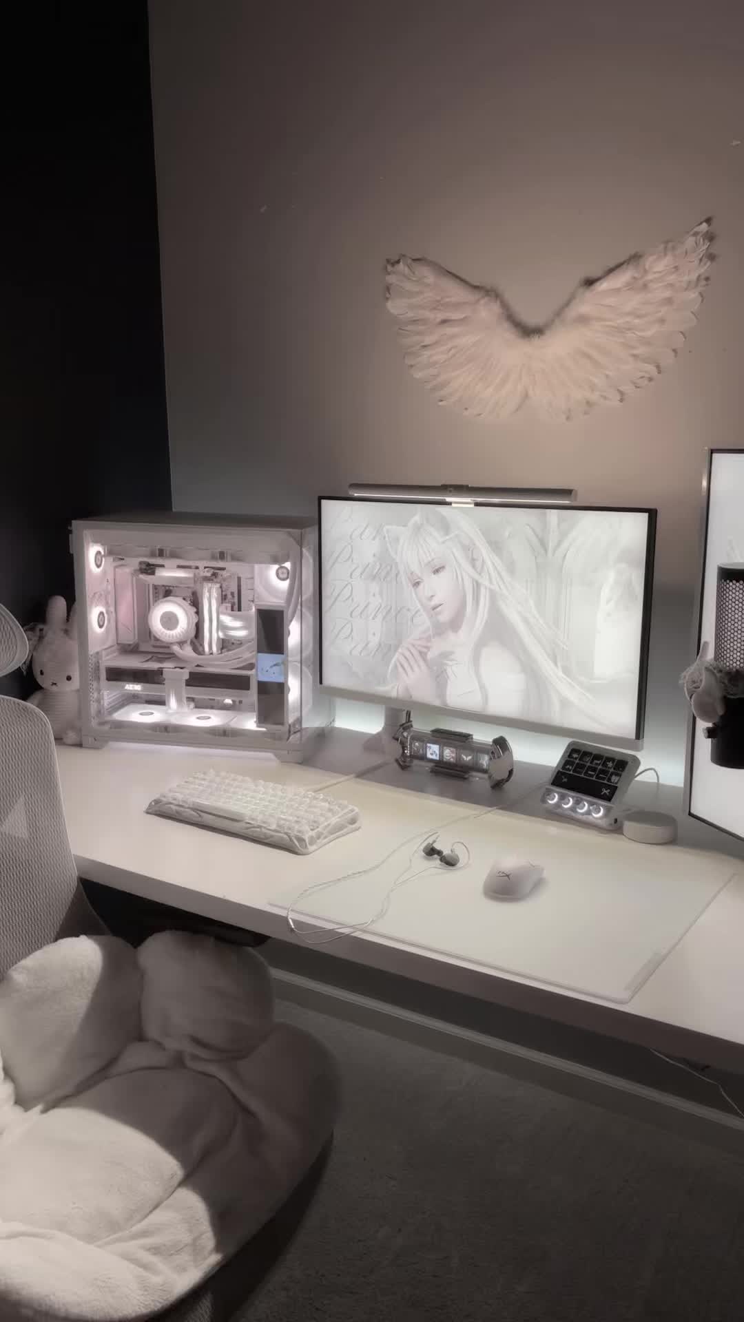 @Honeylover