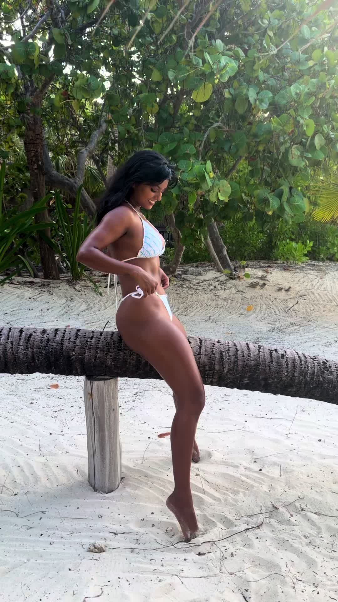 @Vanita95 🦁👙